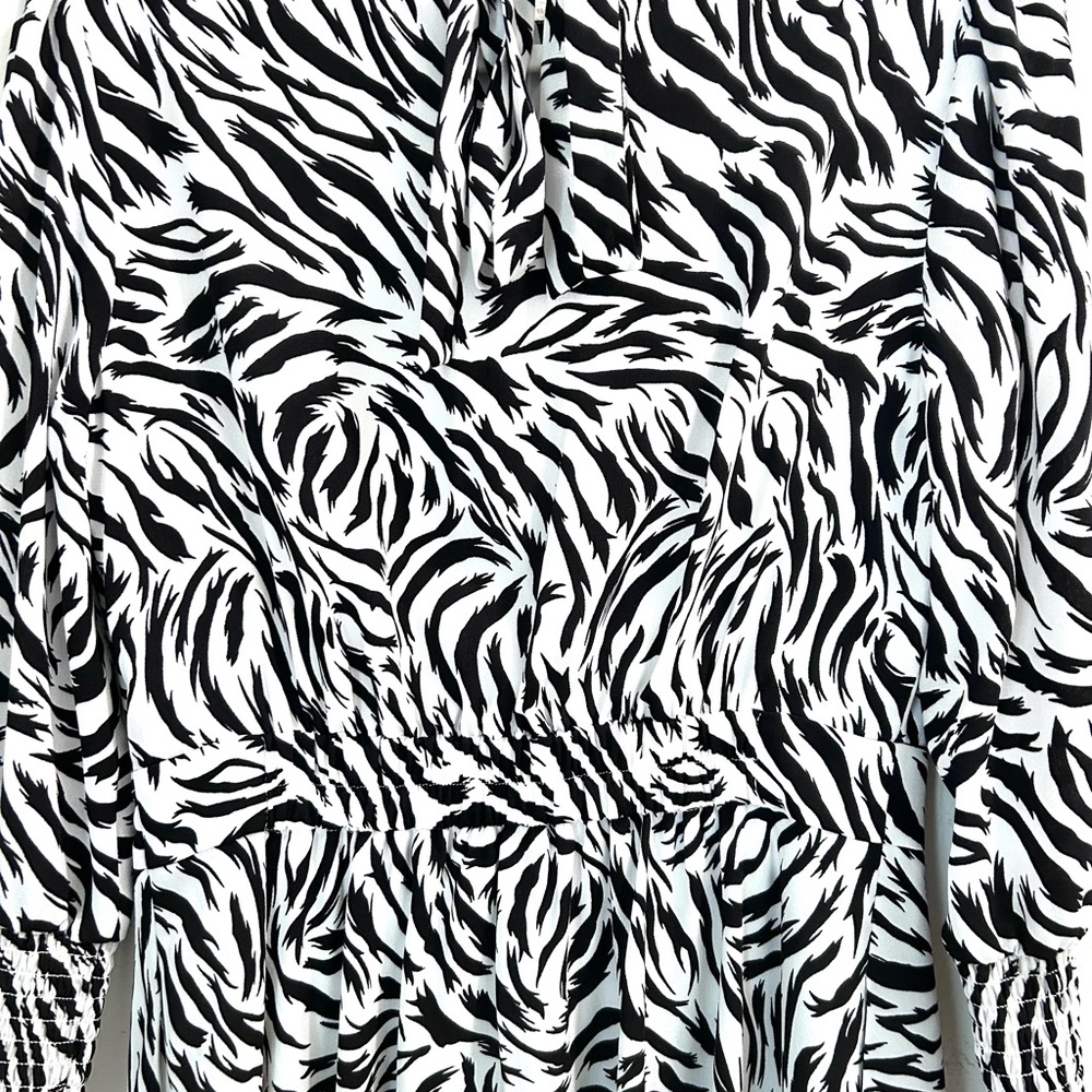 Black and White Zebra Print Dress NWOT - Picture 9 of 10